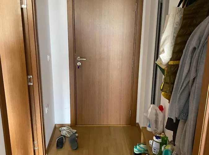 на солнечном берегу Slăntjev Brjag