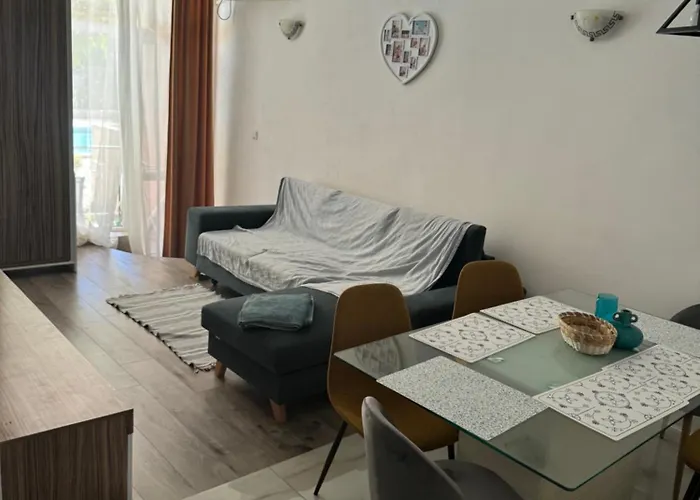 Lägenhet на солнечном берегу Slăntjev Brjag